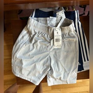 NWT adidas size small youth shorts